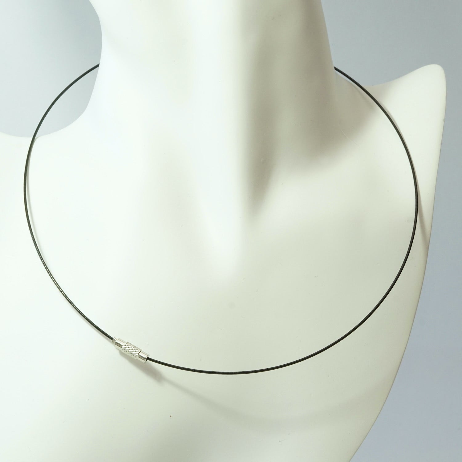 Wire Flex Choker with Platinum Findings in Black Finish