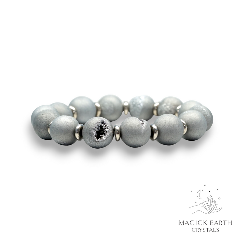 Agate Druzy bracelet with 12mm round electroplated platinum beads with platinum finish