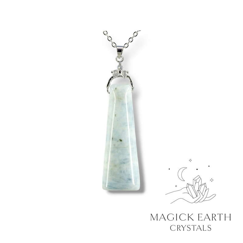 Aquamarine on sale stone pendant